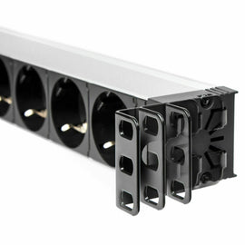 V6H869E157085C946B89106FE15B200572DR4623774P2
